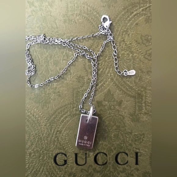 GUCCI 7.25 SILVER BAR NECKLACE - Picture 1 of 3